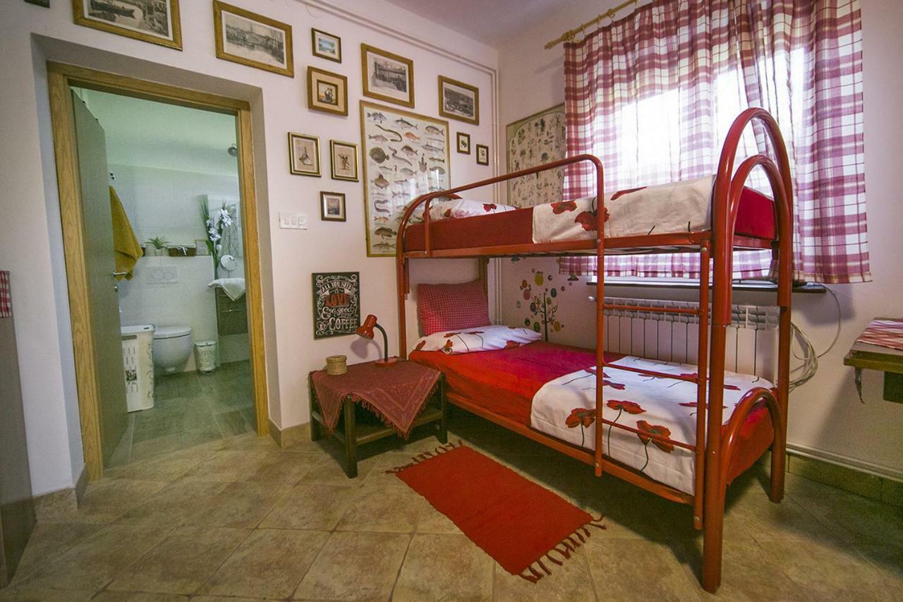 Maison d'hôtes Cozy Istrian House à Izola Extérieur photo